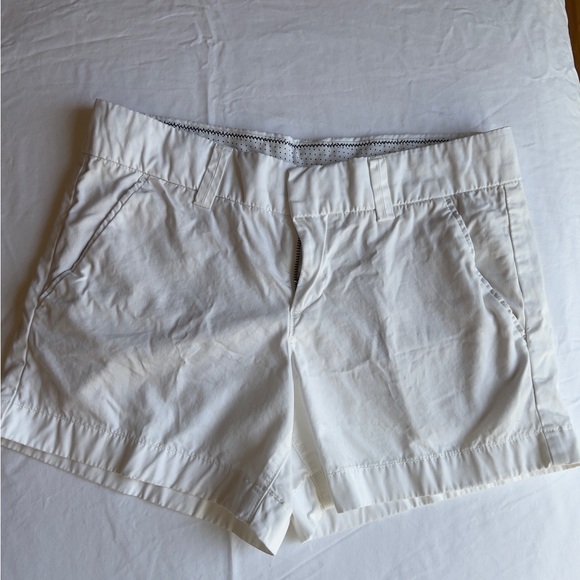 Uniqlo shorts size 2 in great condition!! - Picture 12 of 12